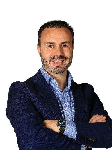 Pedro E. Alcaraz
